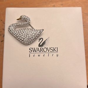 Swarovski Iconic Swan Brooch